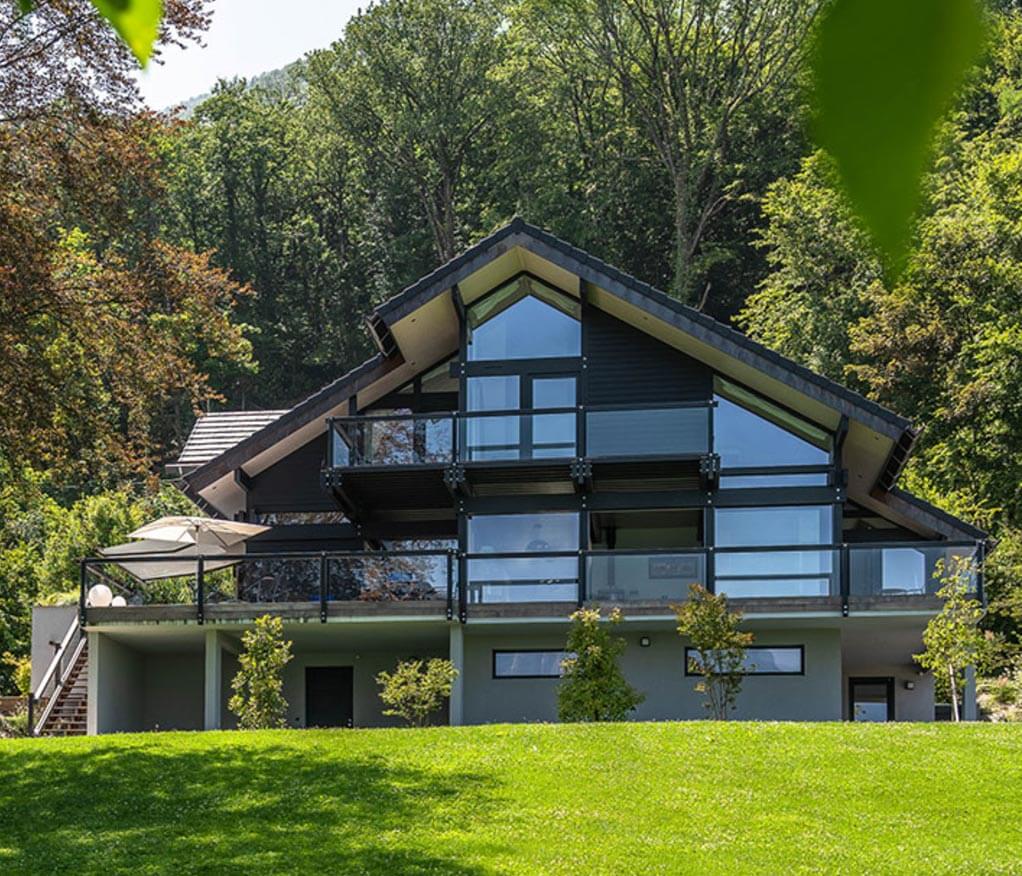 Construction de maison individuelle type villa à Annecy